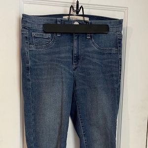 GAP brand 27r distressed hem cozy lined jegging